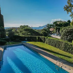 https://sublime-appartement-vue-mer.fr-provencehotel.com